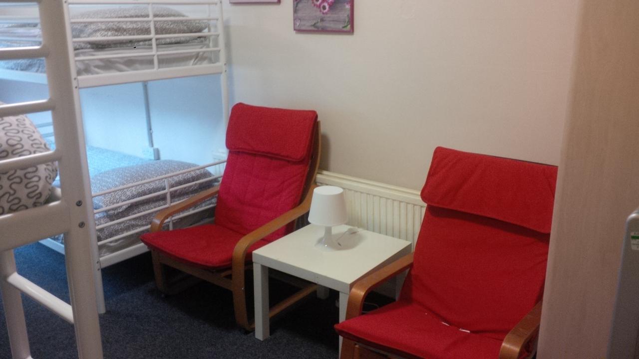 Quick Stop Uk Sheffield Ngoại thất bức ảnh